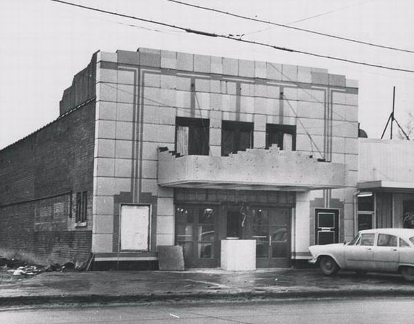 Lakeview Theatre